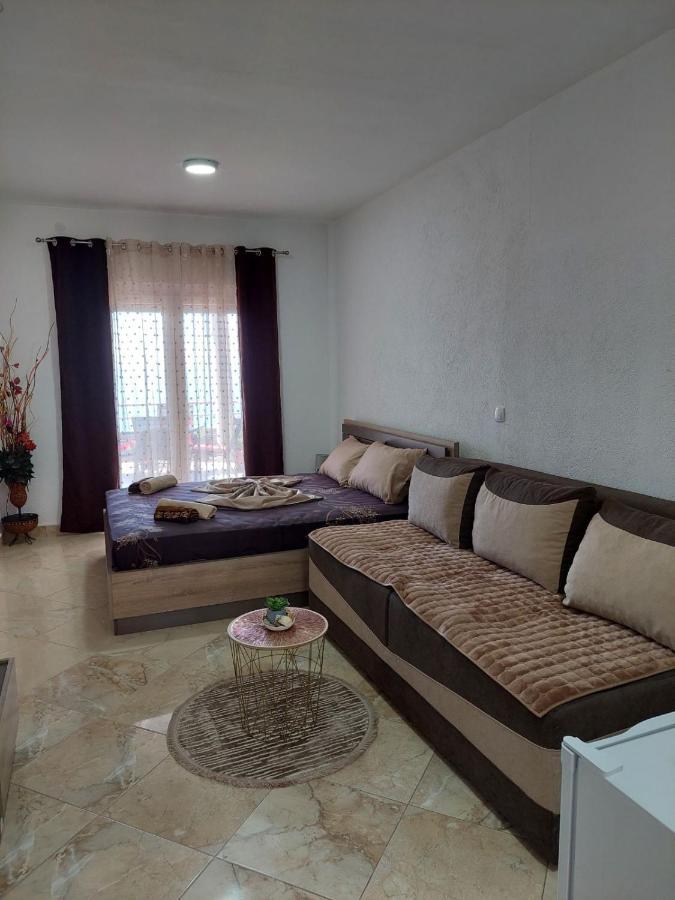 Apartmani Jovan Ούλτσιν Εξωτερικό φωτογραφία